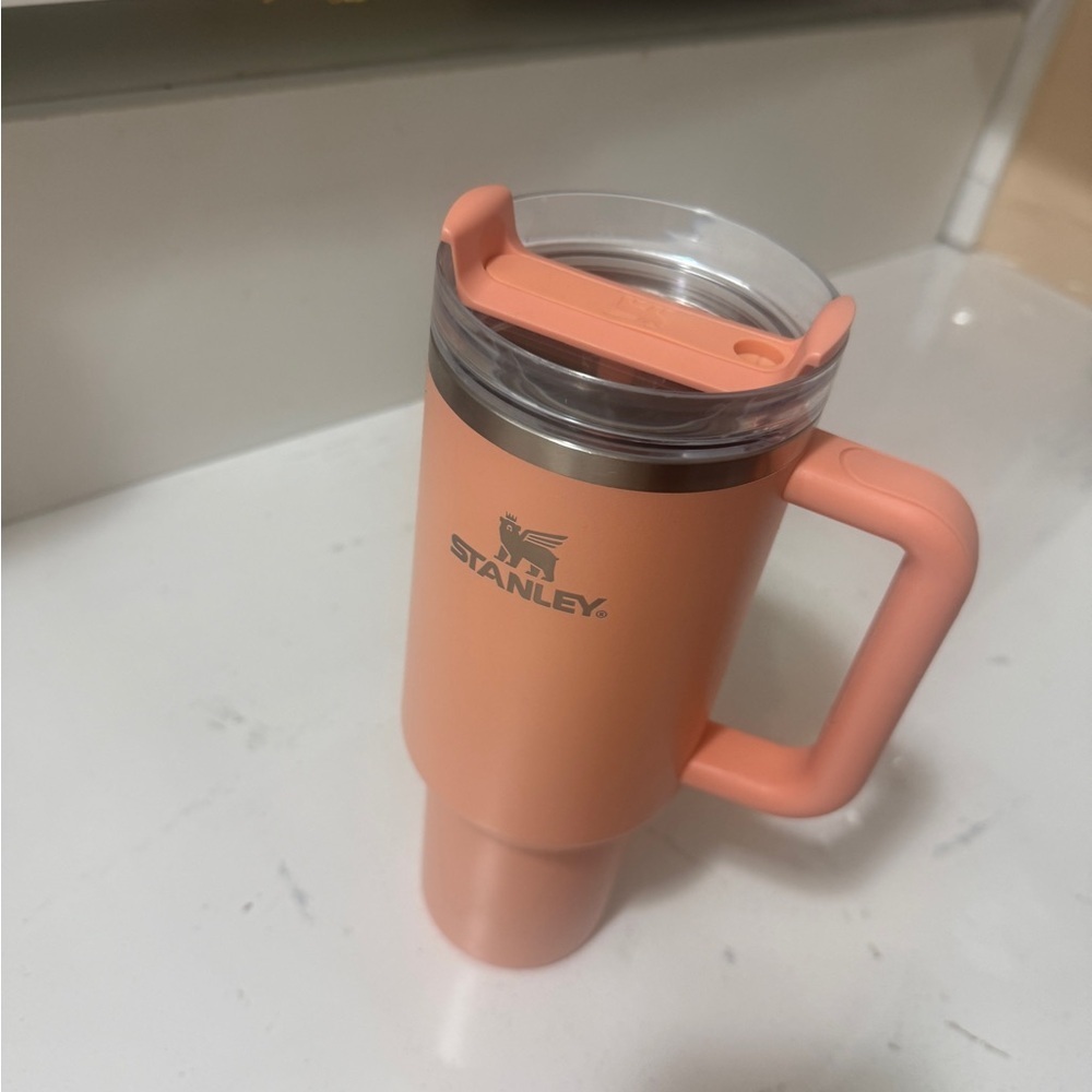 Stanley Coral Orange Insulated Travel Mug with Handle - Picture 4 of 12